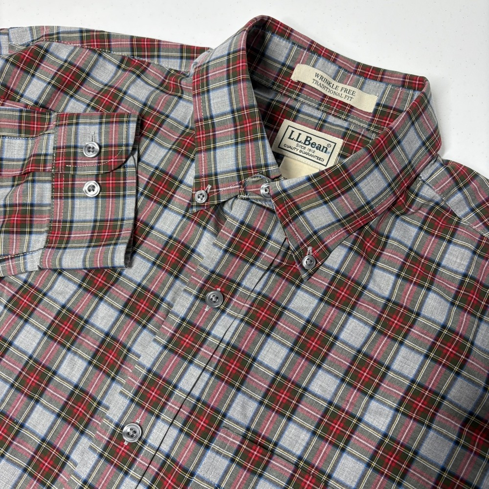 LL Bean Men Wrinkle Resistant Plaid Shirt Size M Gray Red Cotton Traditional Fit